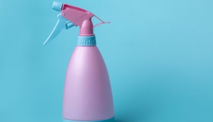 spray bottle 